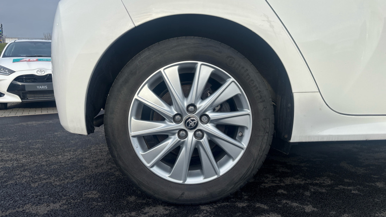 Toyota Yaris 1.5 Hybrid Icon 5dr CVT Hybrid Hatchback